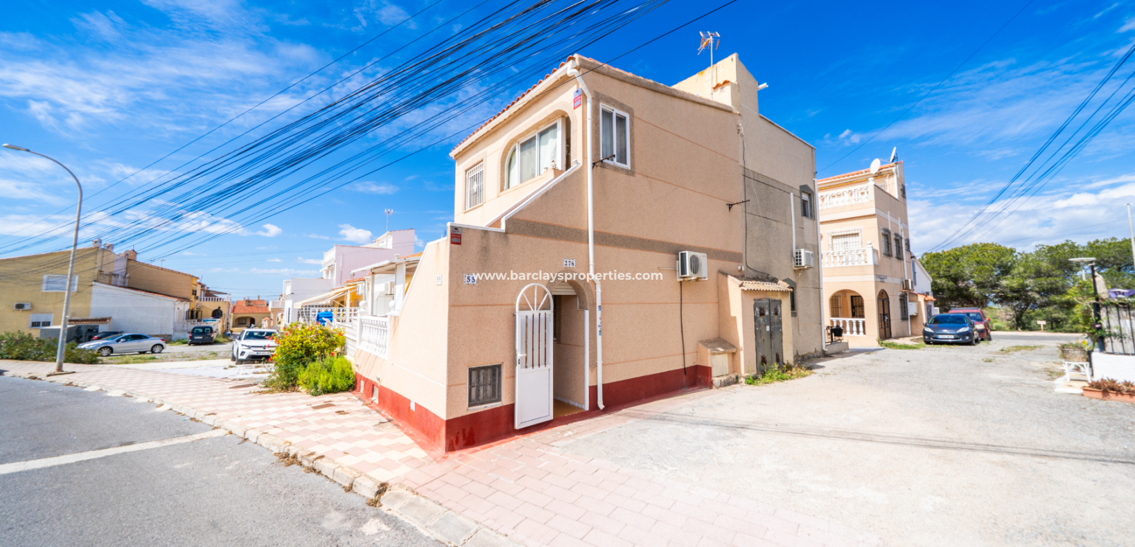 Resale - Reihenhaus - Urb. La Marina