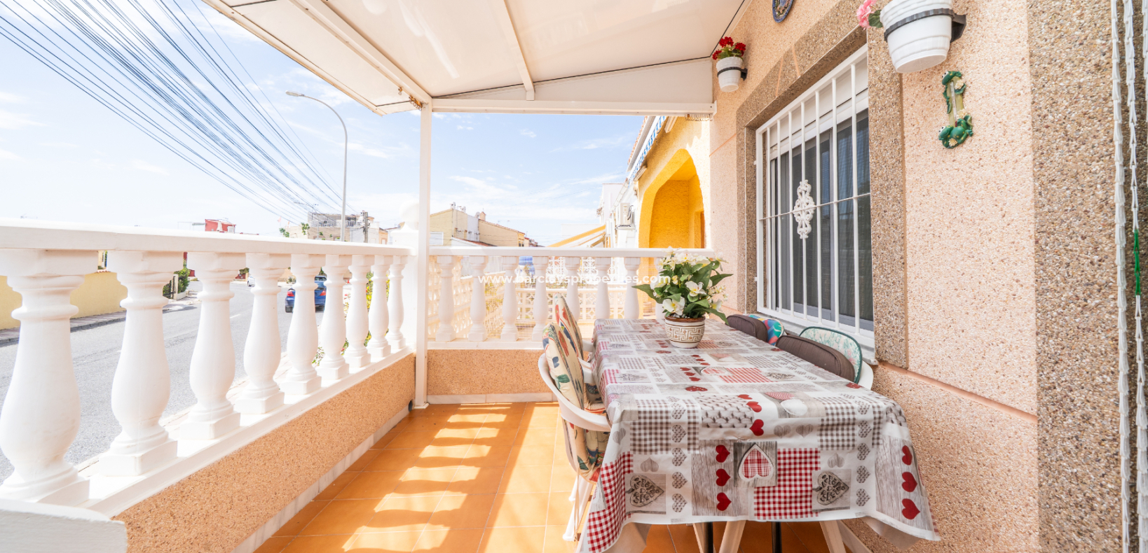 Resale - Reihenhaus - Urb. La Marina