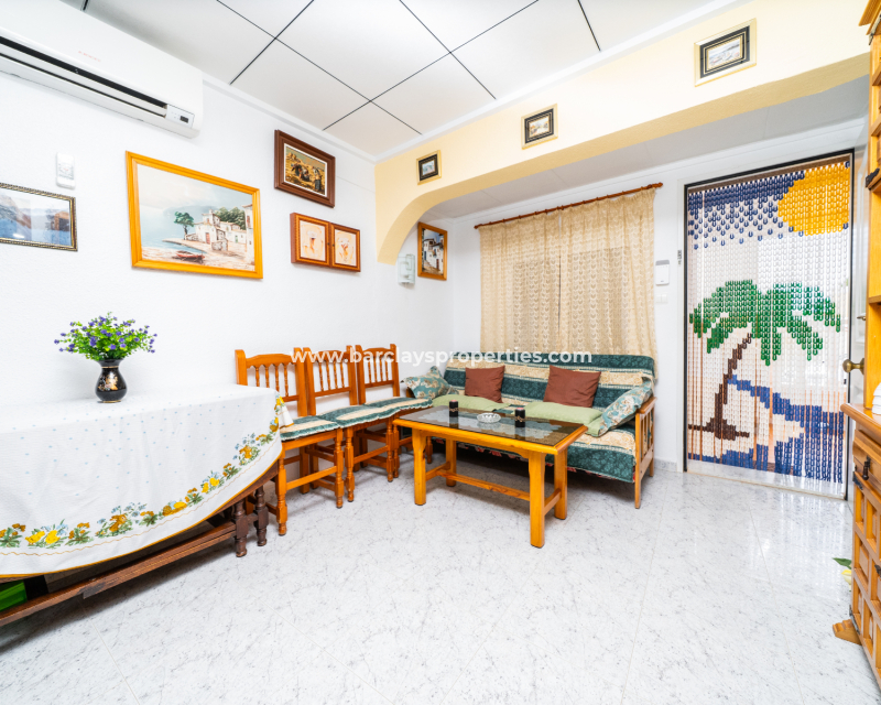 Resale - Reihenhaus - Urb. La Marina