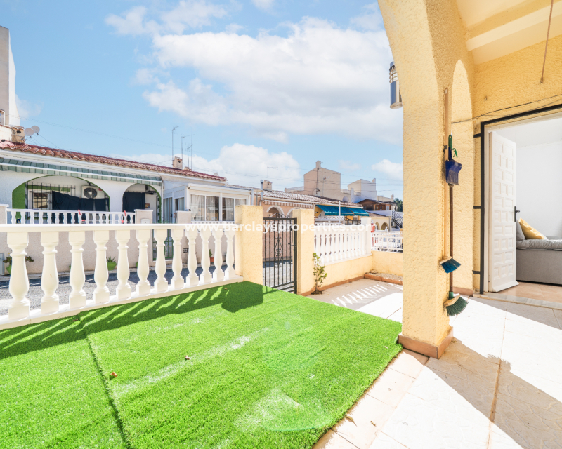 Resale - Reihenhaus - Urb. La Marina