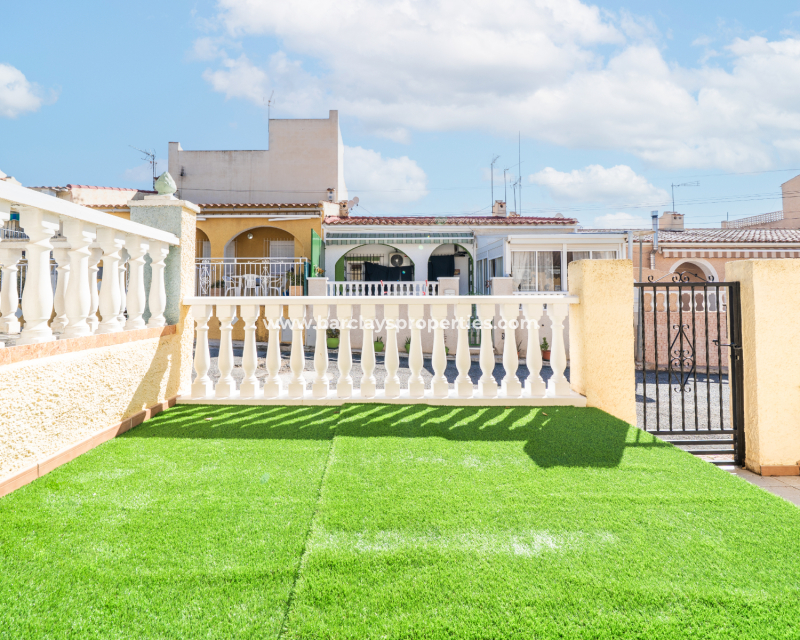 Resale - Reihenhaus - Urb. La Marina