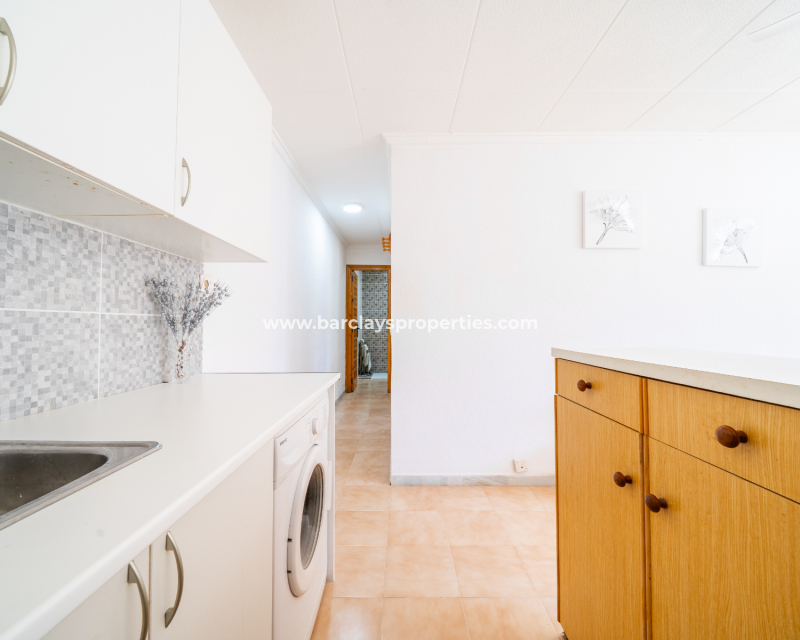 Resale - Reihenhaus - Urb. La Marina