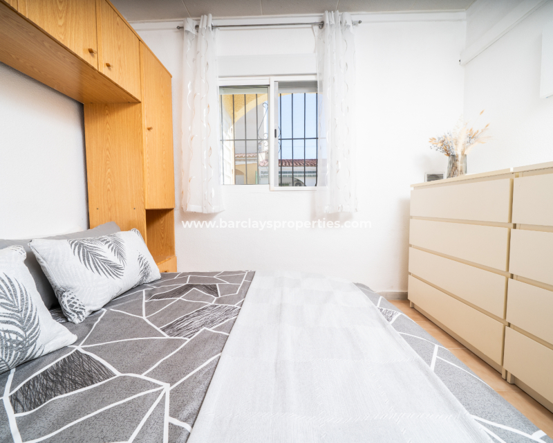 Resale - Reihenhaus - Urb. La Marina