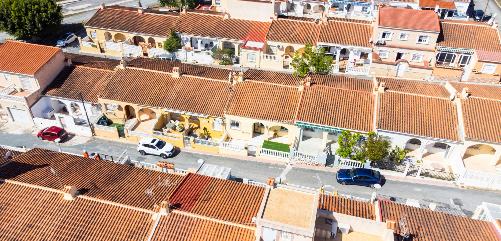 Resale - Reihenhaus - Urb. La Marina