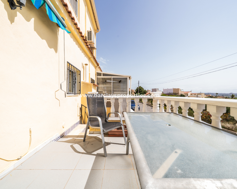 Resale - Reihenhaus - Urb. La Marina