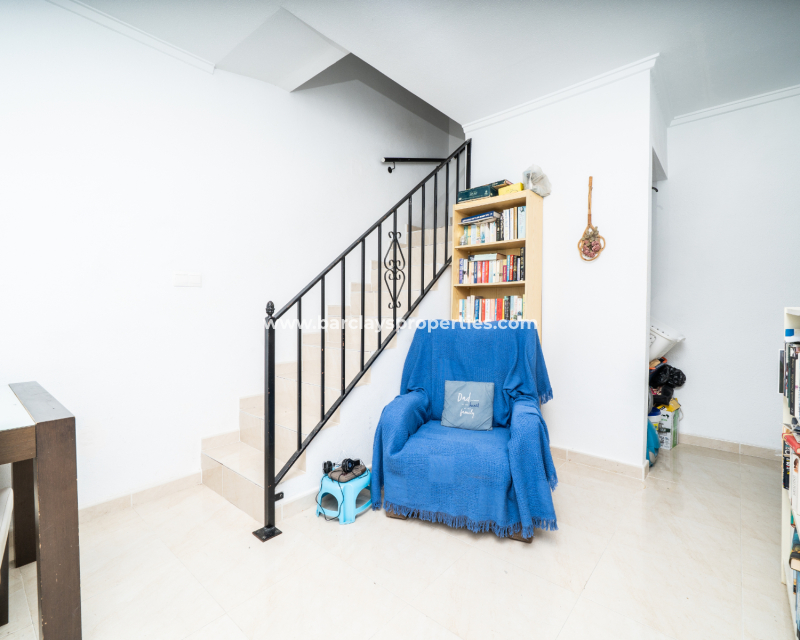 Resale - Reihenhaus - Urb. La Marina