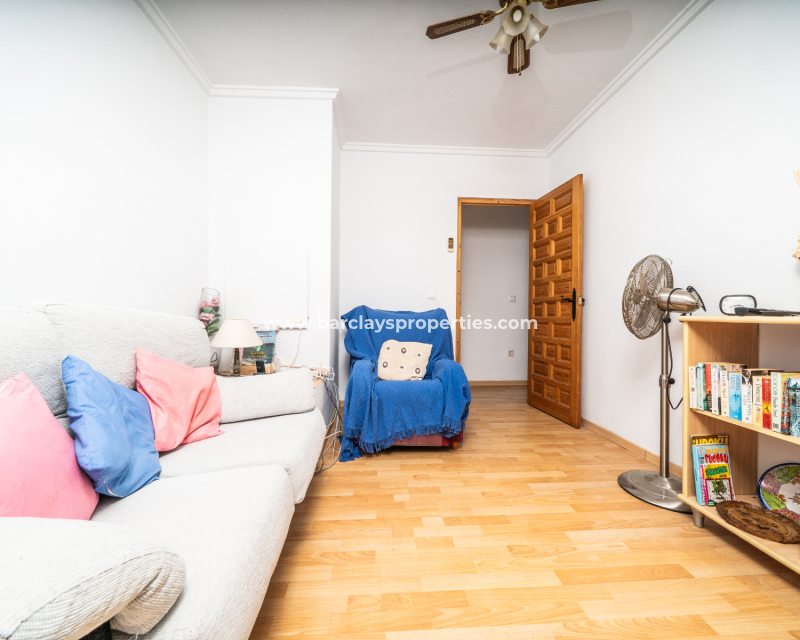 Resale - Reihenhaus - Urb. La Marina