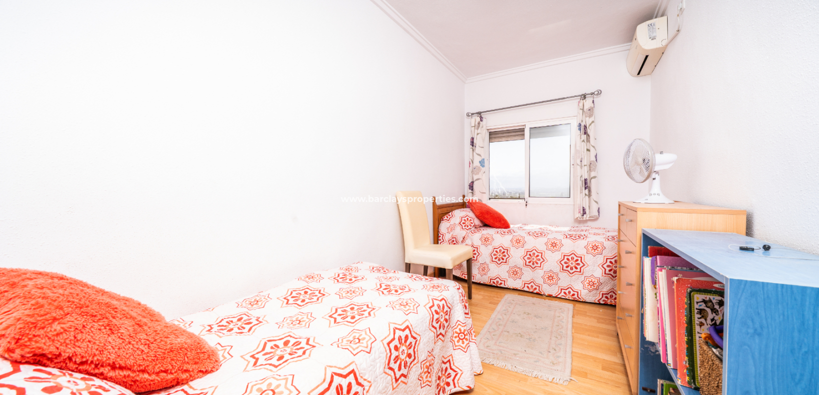 Resale - Reihenhaus - Urb. La Marina