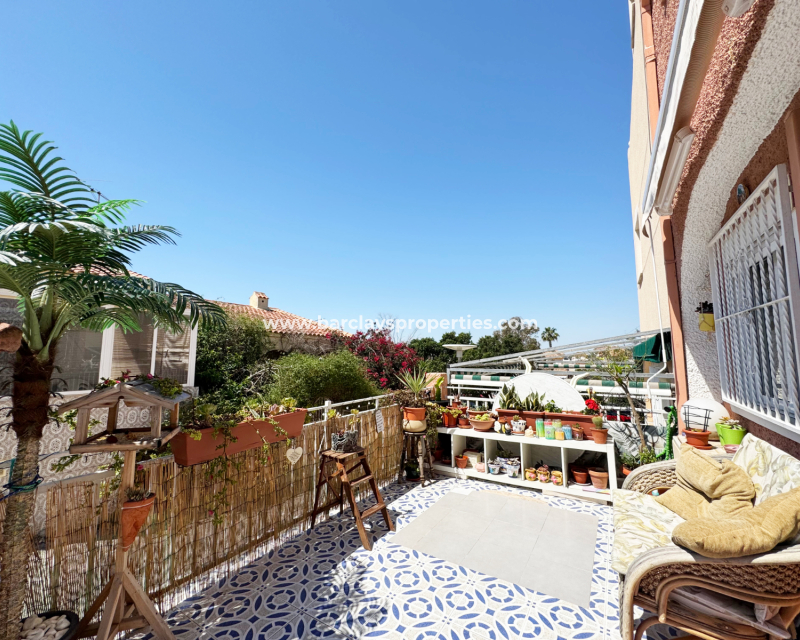 Resale - Reihenhaus - Urb. La Marina