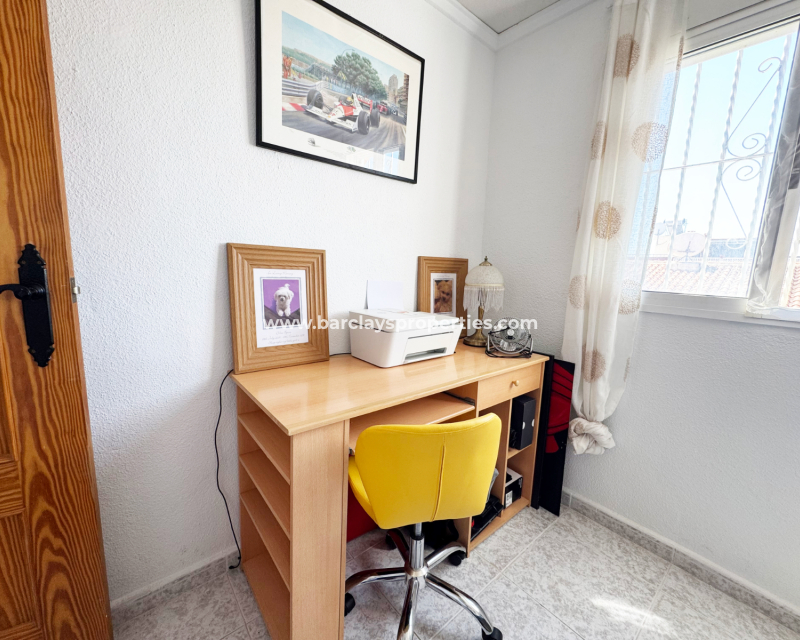 Resale - Reihenhaus - Urb. La Marina