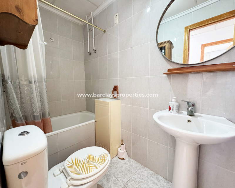 Resale - Reihenhaus - Urb. La Marina