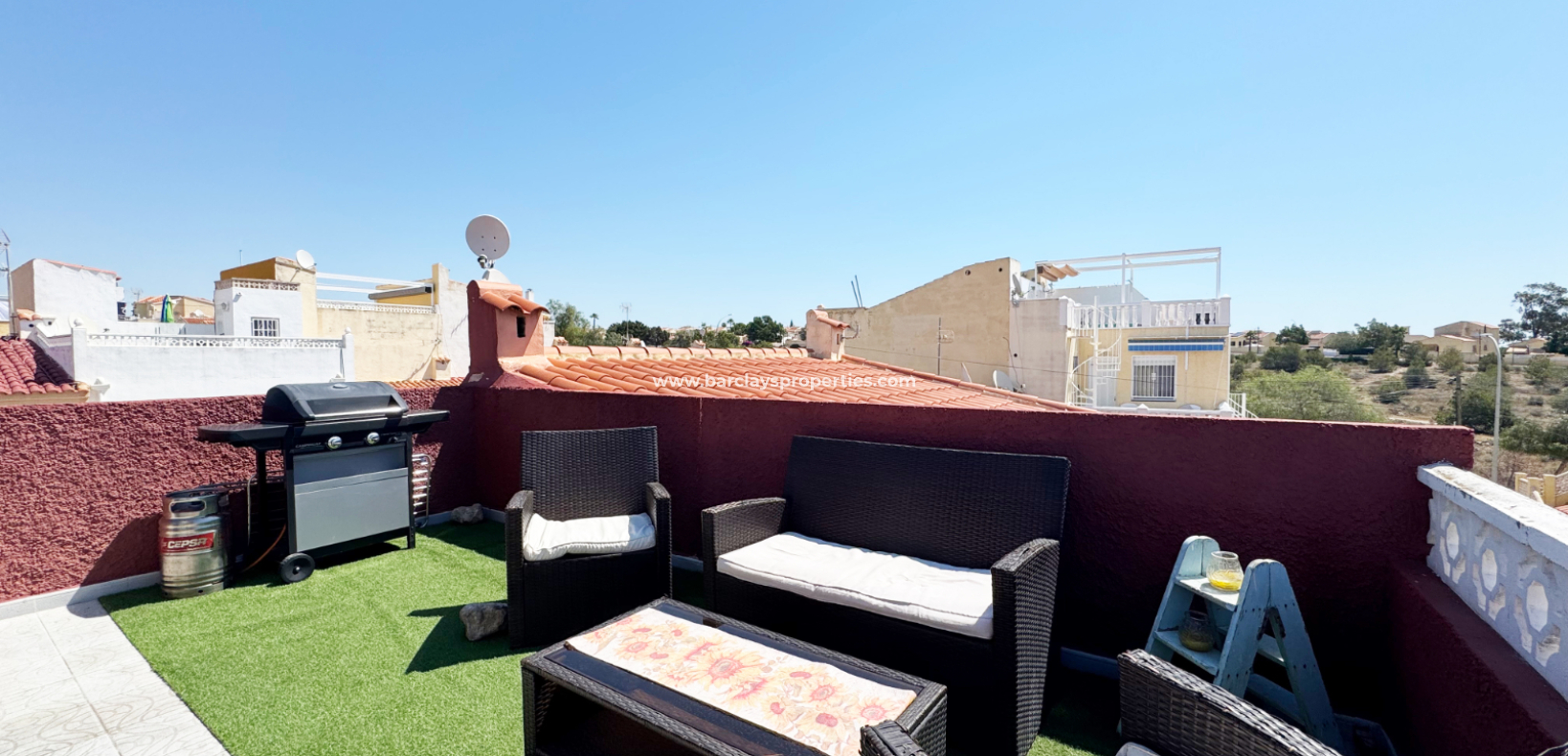 Resale - Reihenhaus - Urb. La Marina