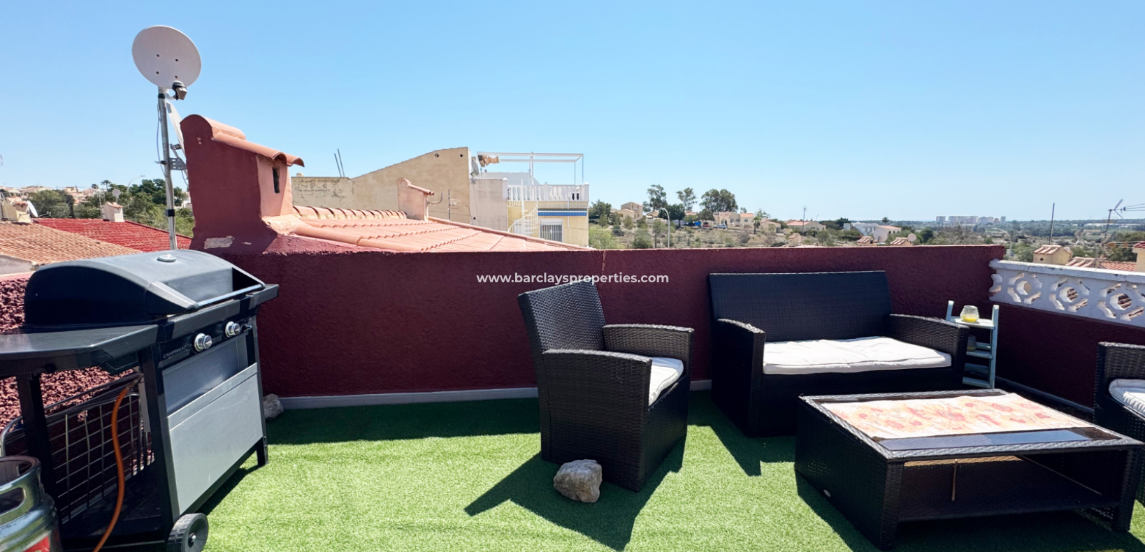 Resale - Reihenhaus - Urb. La Marina