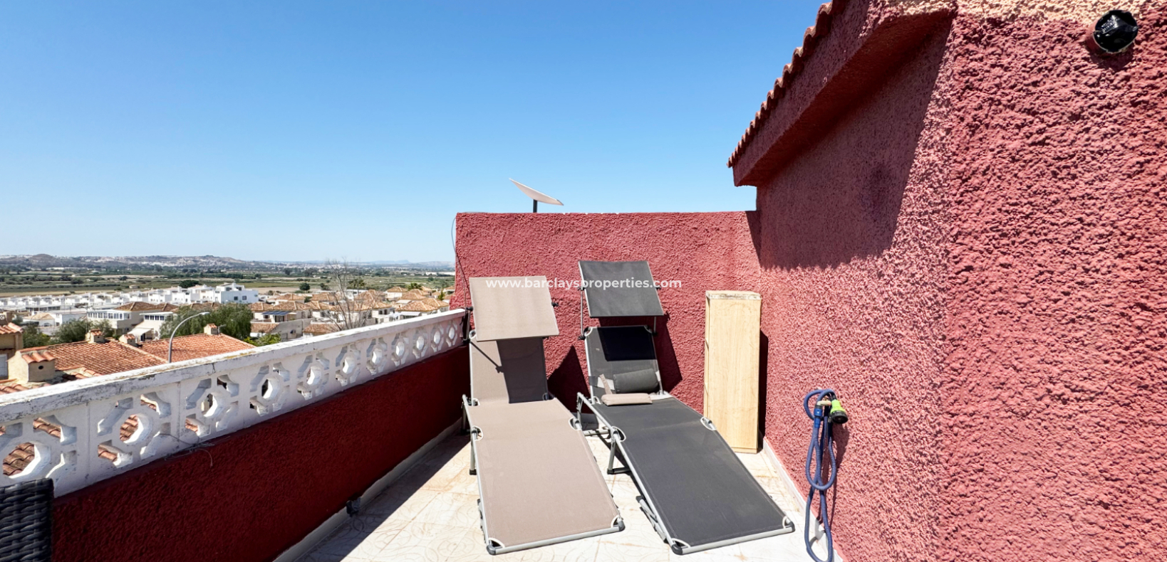 Resale - Reihenhaus - Urb. La Marina