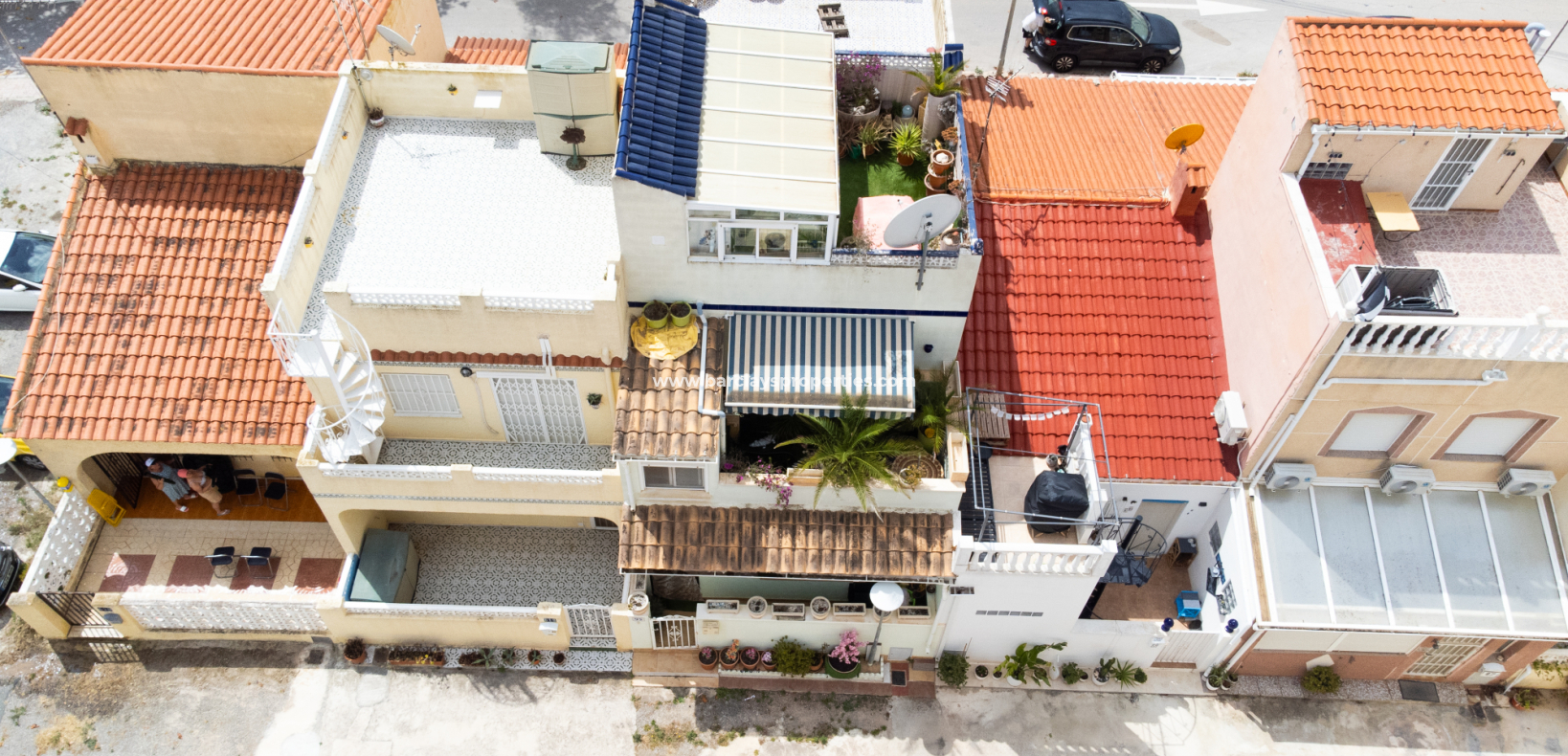 Resale - Reihenhaus - Urb. La Marina