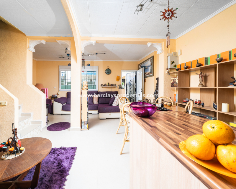 Resale - Reihenhaus - Urb. La Marina