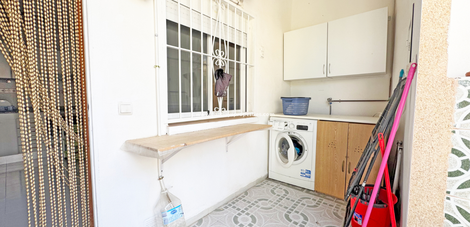 Resale - Reihenhaus - Urb. La Marina