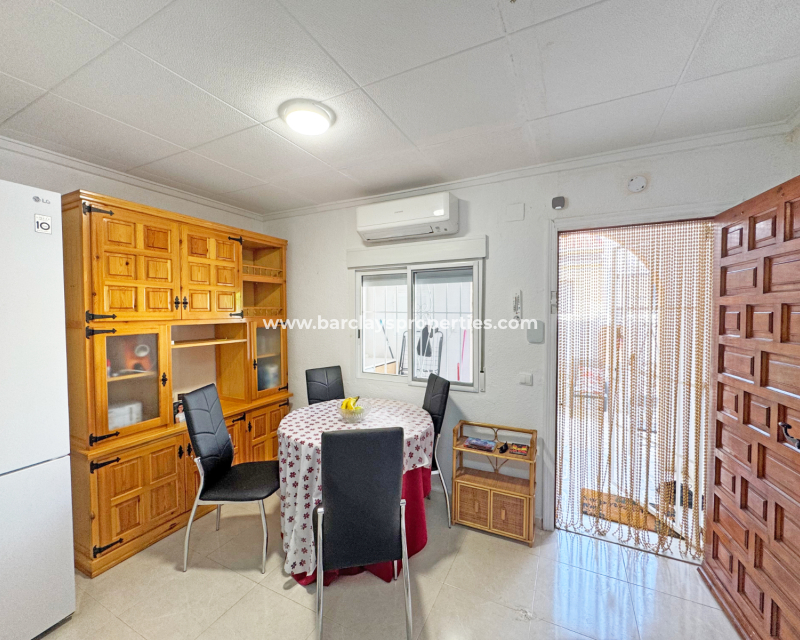 Resale - Reihenhaus - Urb. La Marina