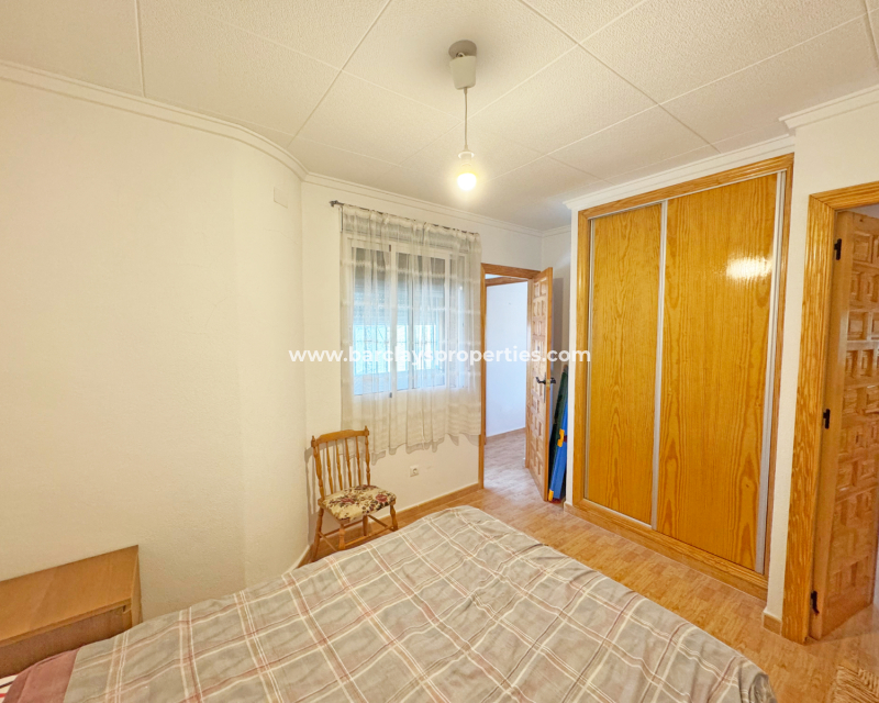 Resale - Reihenhaus - Urb. La Marina