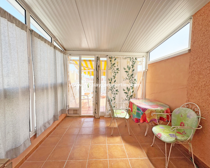 Resale - Reihenhaus - Urb. La Marina