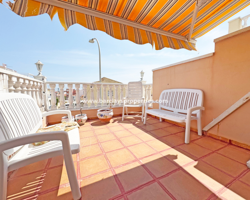 Resale - Reihenhaus - Urb. La Marina