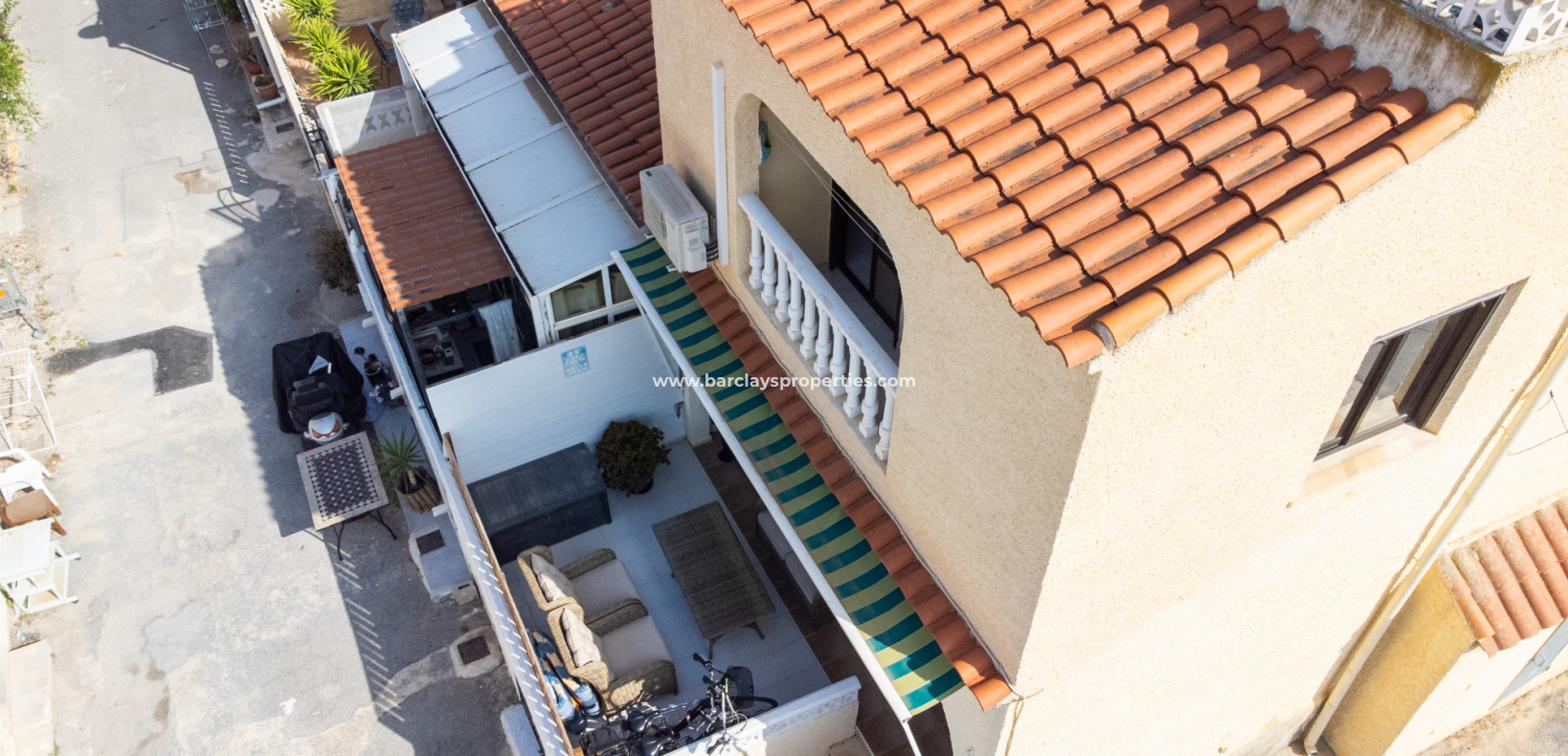 Resale - Reihenhaus - Urb. La Marina