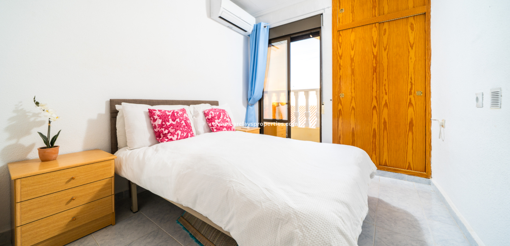 Resale - Reihenhaus - Urb. La Marina