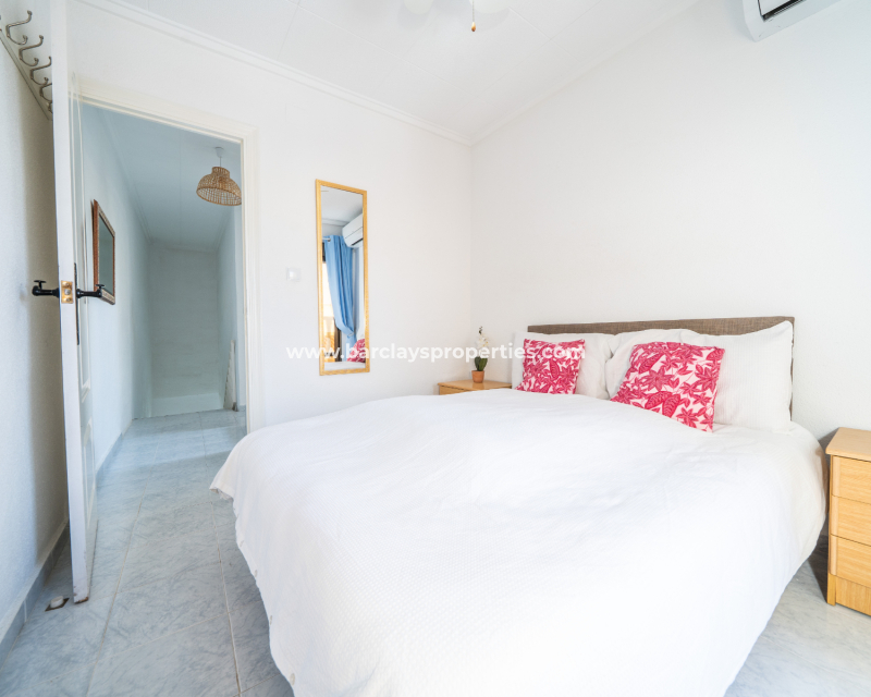 Resale - Reihenhaus - Urb. La Marina