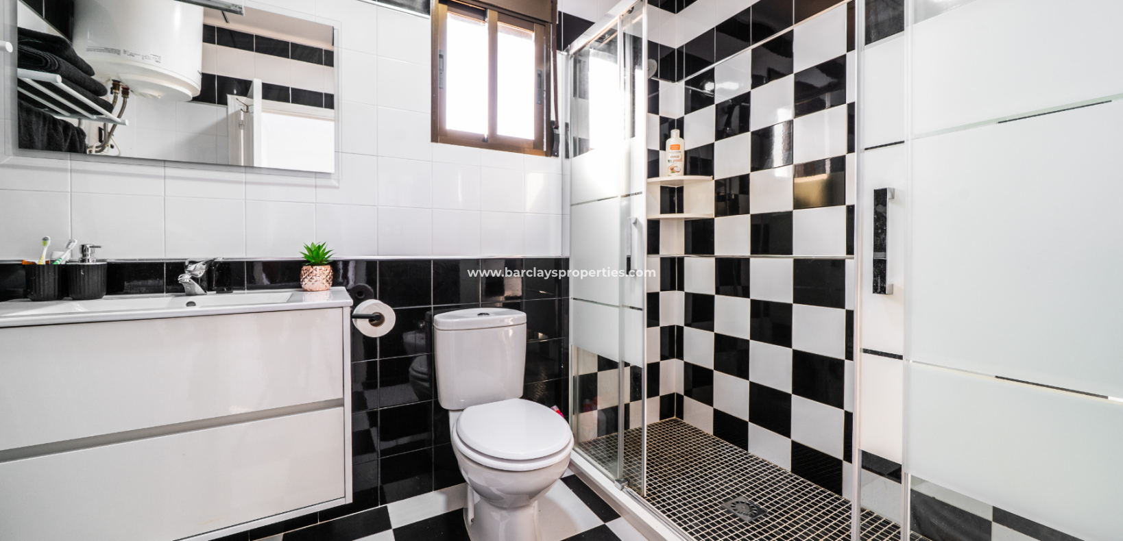 Resale - Reihenhaus - Urb. La Marina