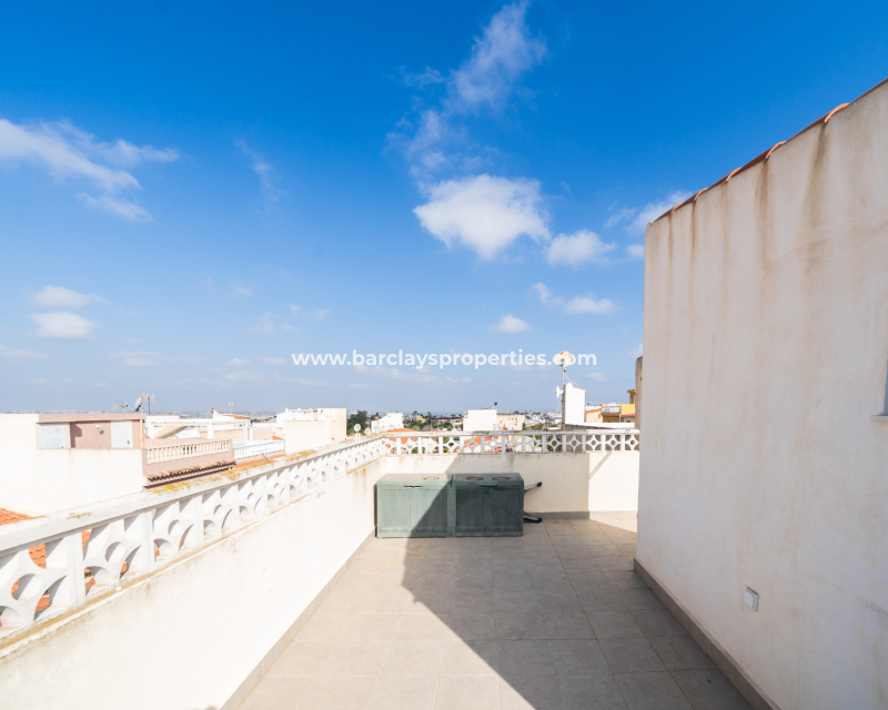 Resale - Reihenhaus - Urb. La Marina