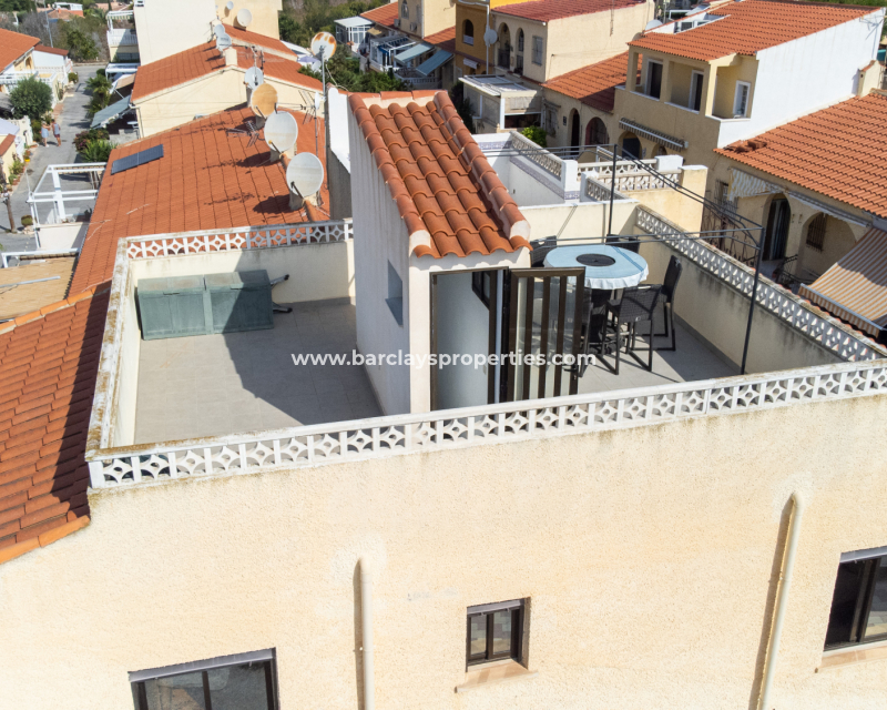 Resale - Reihenhaus - Urb. La Marina