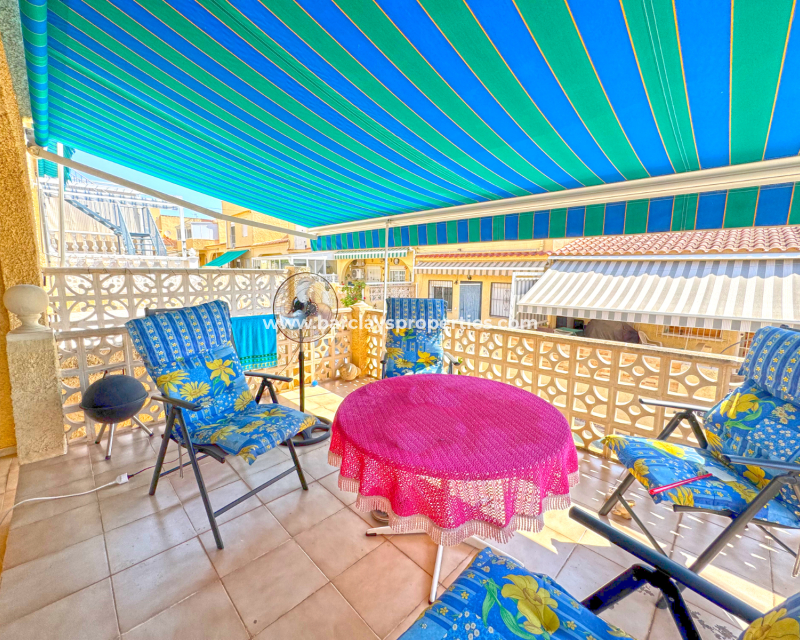 Resale - Reihenhaus - Urb. La Marina