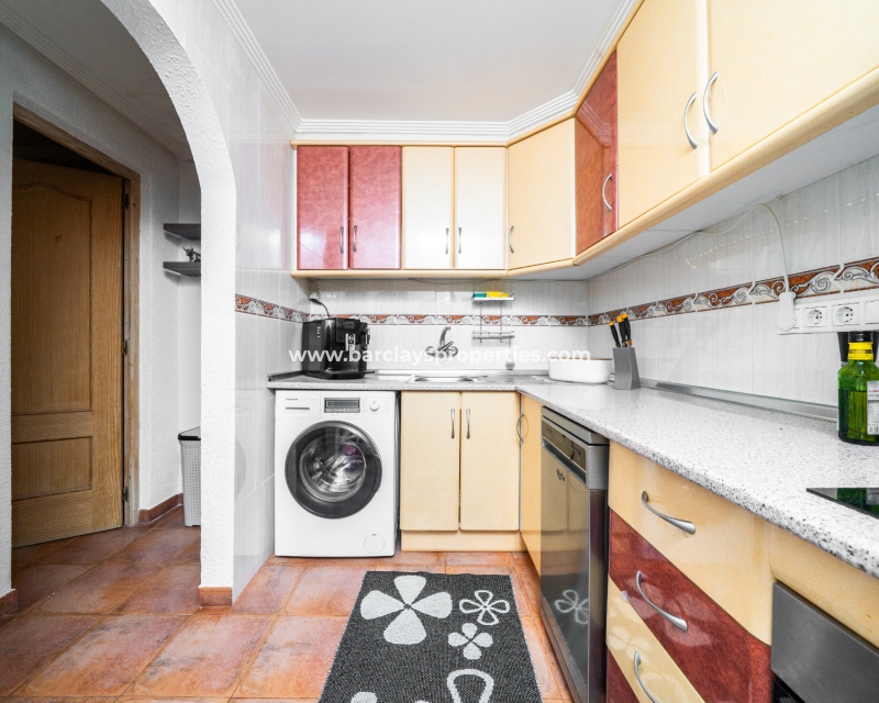 Resale - Reihenhaus - Urb. La Marina