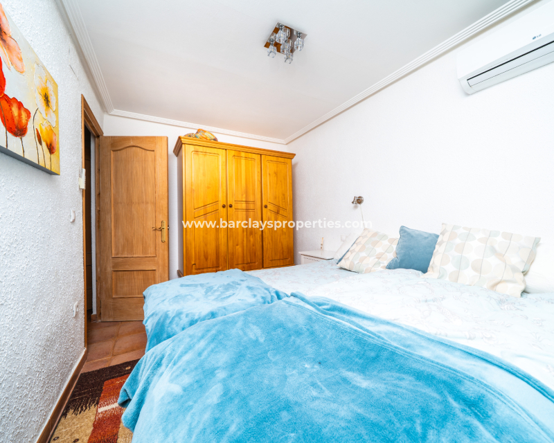 Resale - Reihenhaus - Urb. La Marina