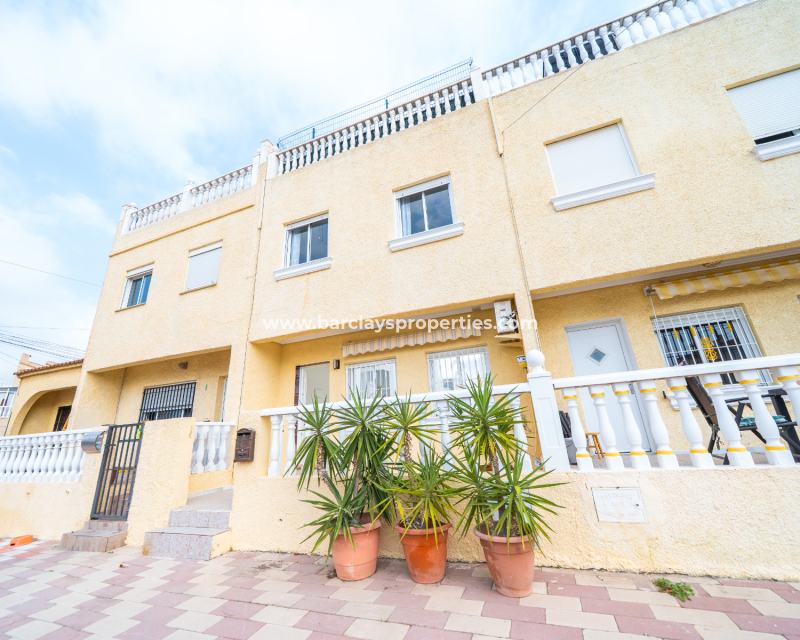 Resale - Reihenhaus - Urb. La Marina