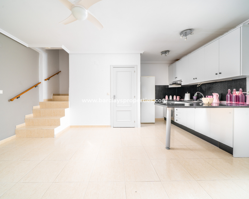 Resale - Reihenhaus - Urb. La Marina