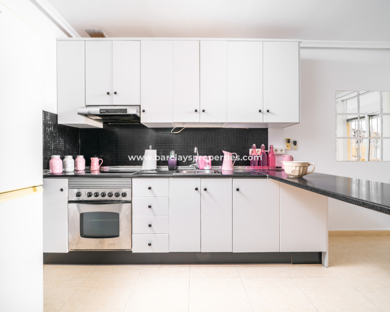 Resale - Reihenhaus - Urb. La Marina