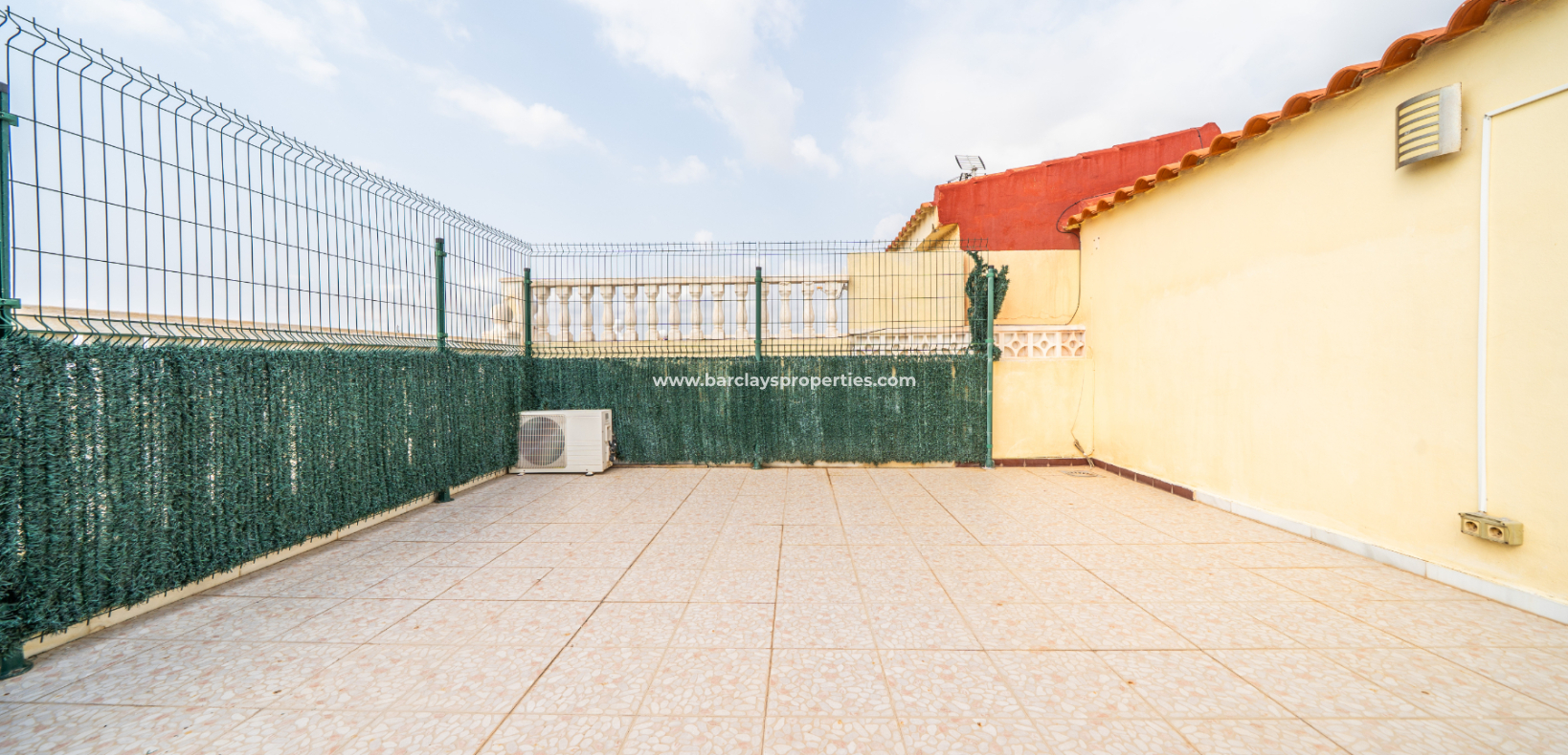 Resale - Reihenhaus - Urb. La Marina