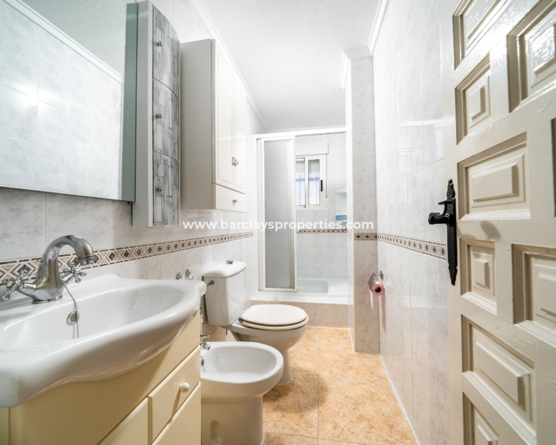 Resale - Reihenhaus - Urb. La Marina