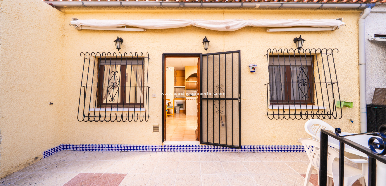 Resale - Reihenhaus - Urb. La Marina