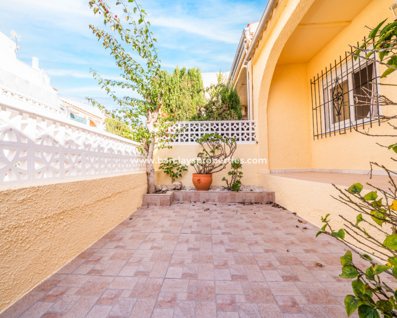 Resale - Reihenhaus - Urb. La Marina