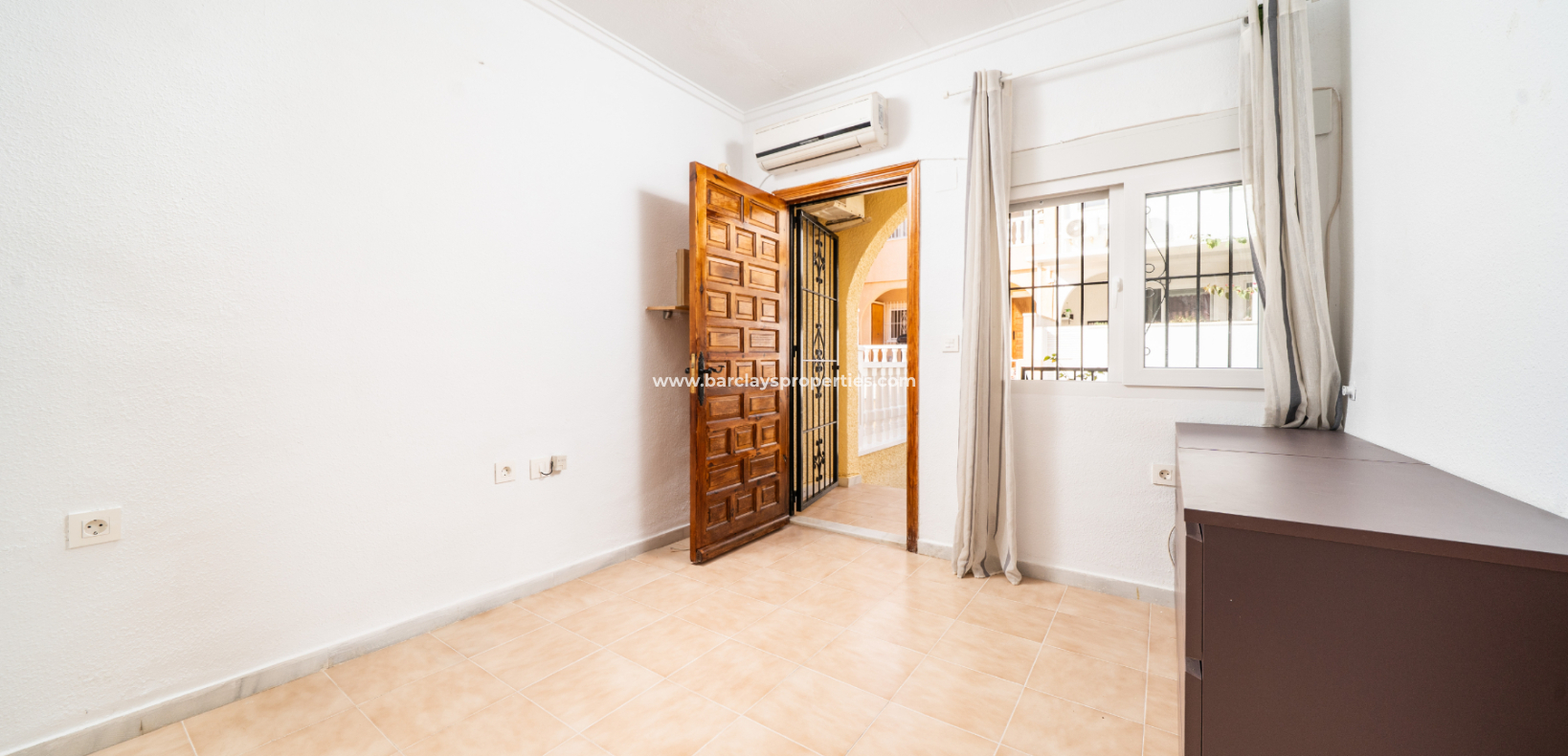 Resale - Reihenhaus - Urb. La Marina