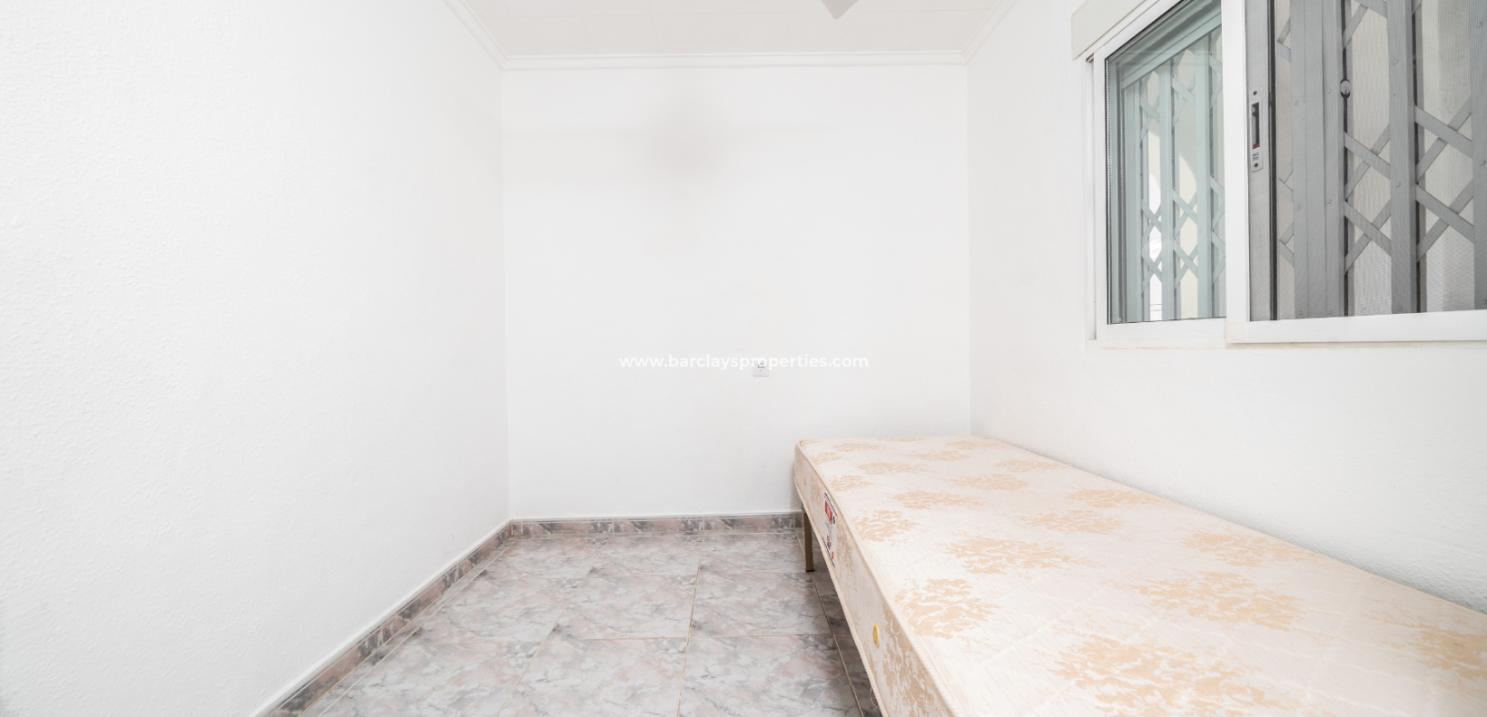 Resale - Reihenhaus - Urb. La Marina