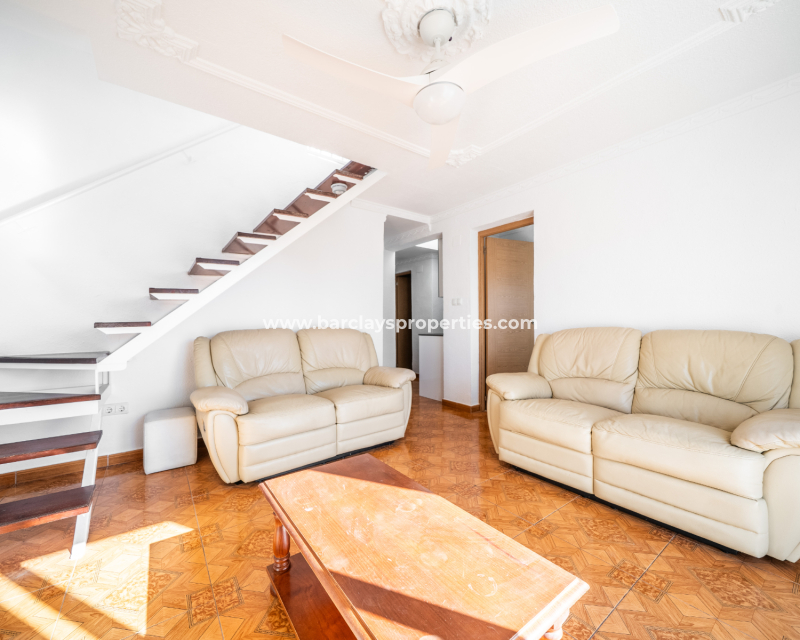 Resale - Reihenhaus - Urb. La Marina