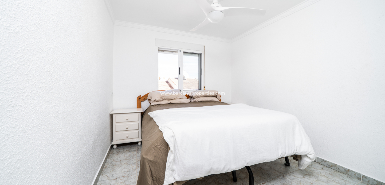 Resale - Reihenhaus - Urb. La Marina