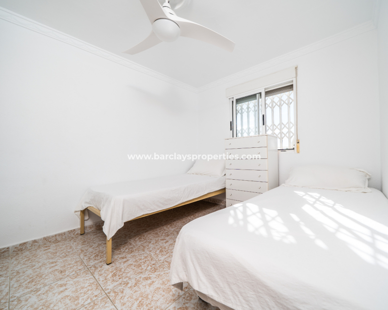 Resale - Reihenhaus - Urb. La Marina