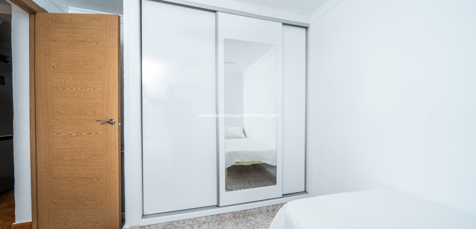 Resale - Reihenhaus - Urb. La Marina