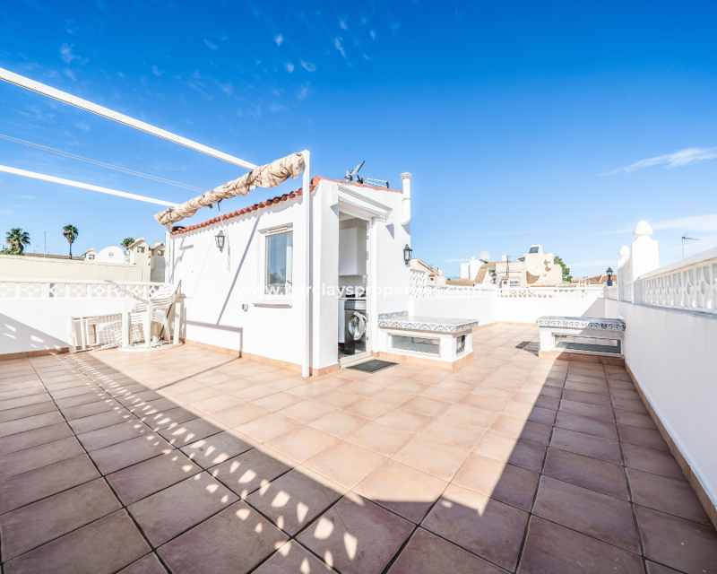 Resale - Reihenhaus - Urb. La Marina