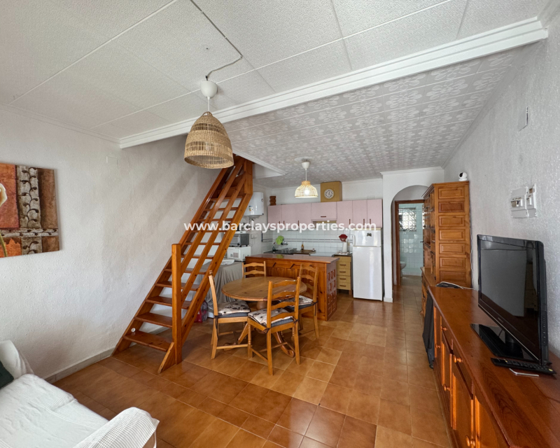 Resale - Reihenhaus - Urb. La Marina