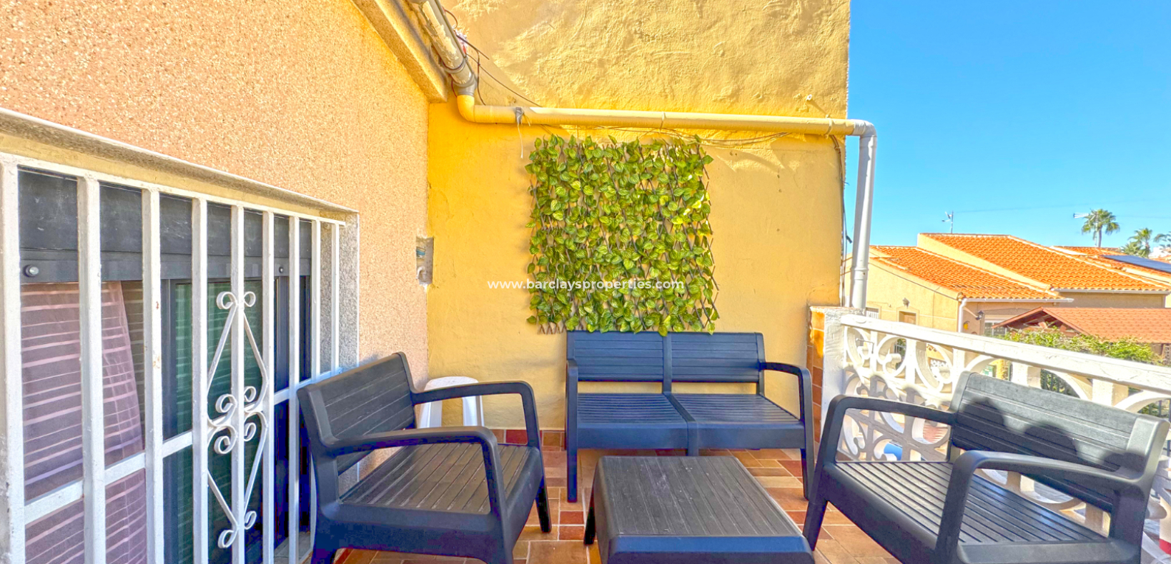 Resale - Reihenhaus - Urb. La Marina